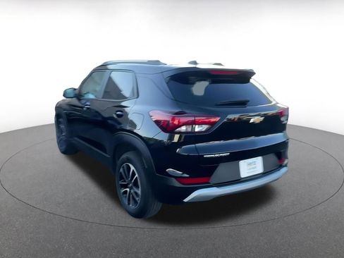 Used 2025 Chevrolet TrailBlazer LT image 11