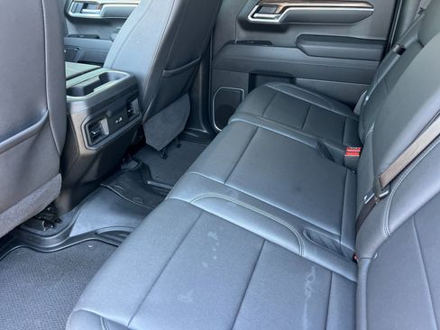 Used 2025 Chevrolet Silverado 1500 RST w/ Redline Edition AWD/4WD image 12
