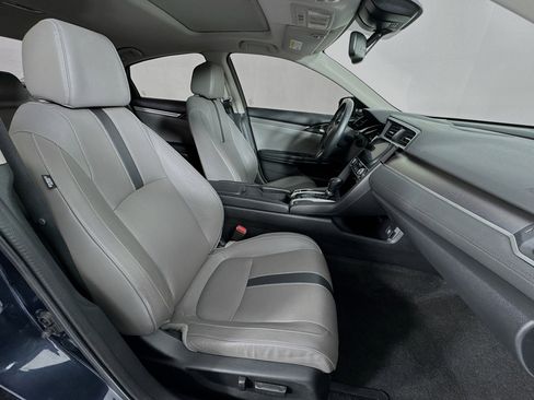 Used 2017 Honda Civic Touring image 28