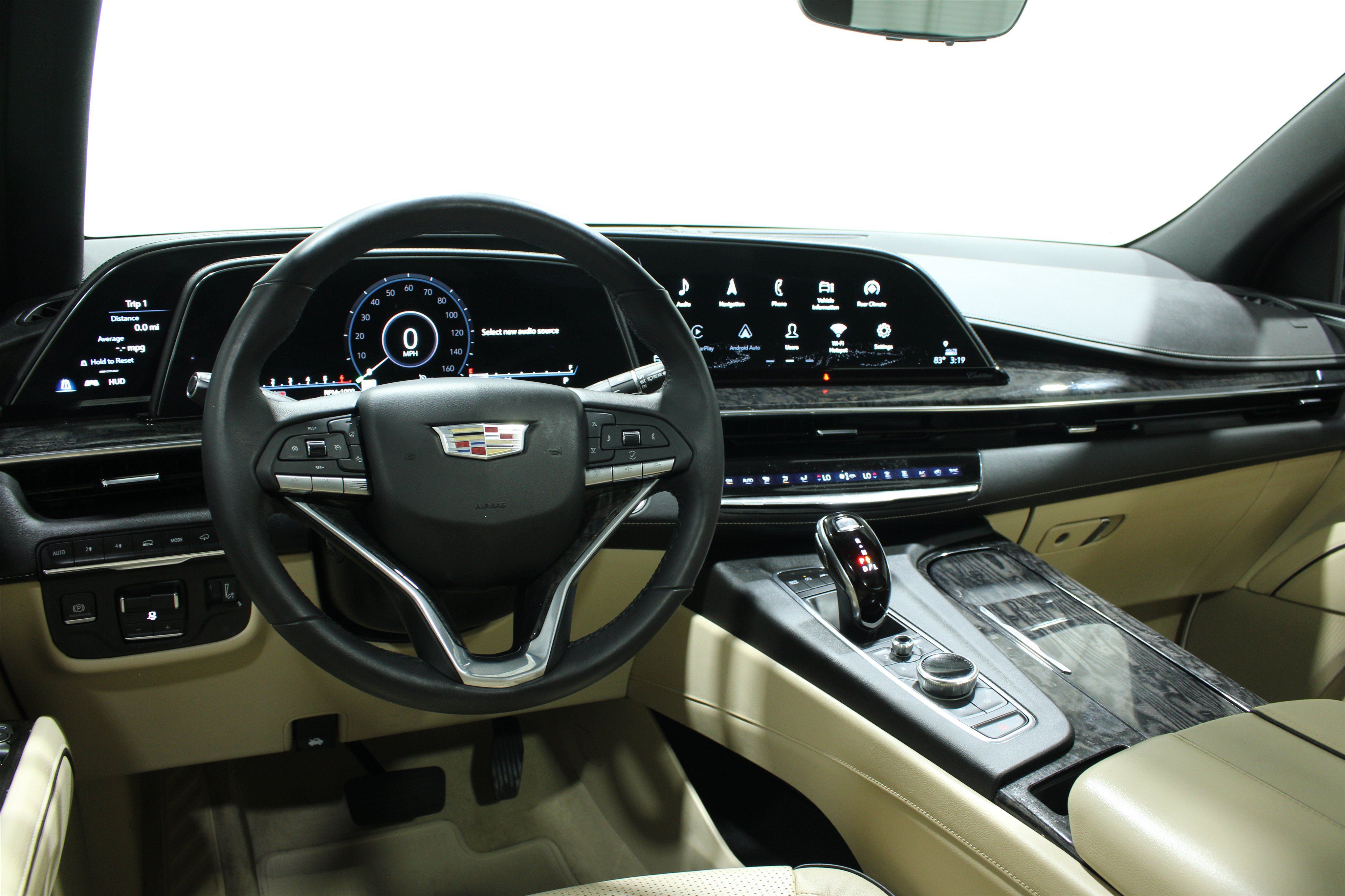 Used 2021 Cadillac Escalade Premium Luxury w/ Driver Assist Tech Package AWD/4WD image 2