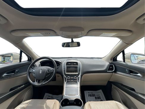 Used 2017 Lincoln MKX Reserve FWD image 6