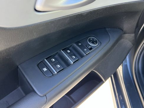 Certified 2023 Kia Forte LX image 22