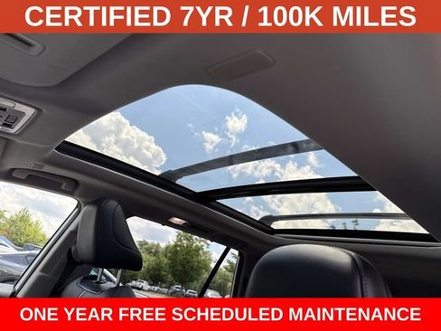 Used 2024 Toyota Grand Highlander AWD image 16