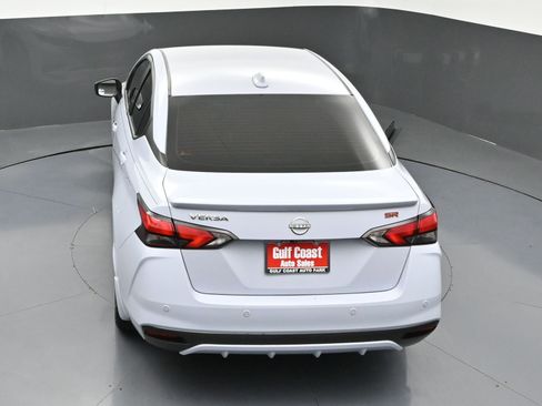 Used 2023 Nissan Versa SR w/ Trunk Package image 43