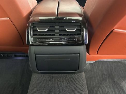 Used 2023 Audi S8 4.0T w/ S8 Comfort Plus Package image 13