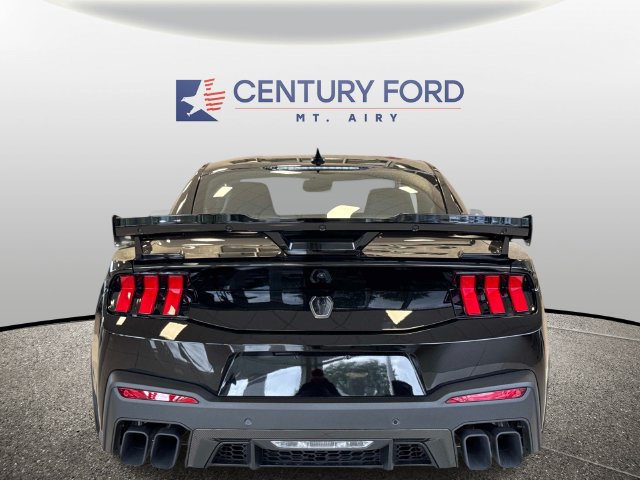 New 2026 Ford Mustang Dark Horse SC w/ Carbon Fiber Exterior Package RWD image 4