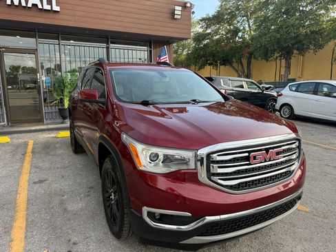 Used 2018 GMC Acadia SLT FWD image 3