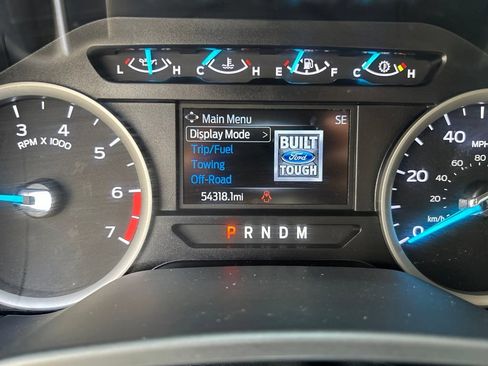 Certified 2022 Ford F350 XLT w/ XLT Premium Package AWD/4WD image 18