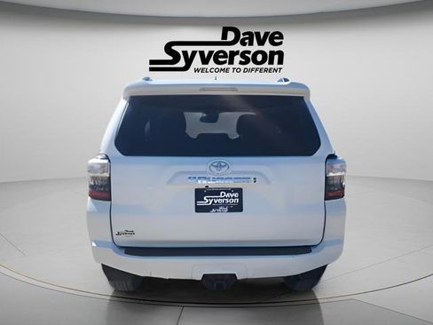 Used 2024 Toyota 4Runner SR5 Premium image 3