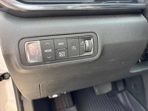 Used 2026 GMC Terrain AT4 w/ LPO, Floor Liner Package AWD/4WD image 14