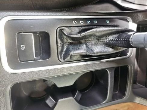 Used 2017 Ford Escape SE image 14