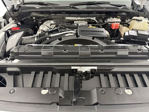 Used 2023 GMC Sierra 3500 Denali w/ Denali Ultimate Package image 28