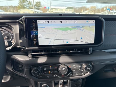 New 2026 Jeep Wrangler Unlimited Rubicon 392 image 15