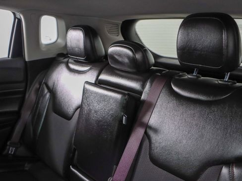 Used 2022 Jeep Compass Trailhawk w/ Trailhawk Convenience Group image 24