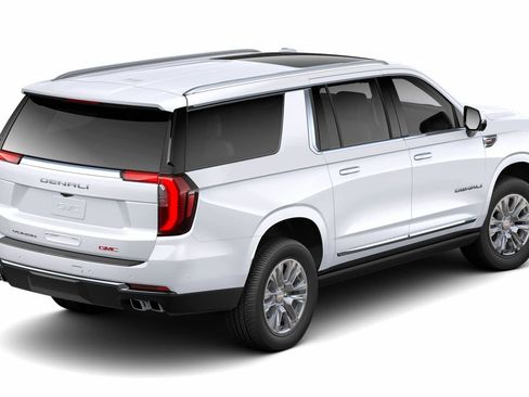 New 2026 GMC Yukon XL Denali w/ Sun & Power Step Package AWD/4WD image 36