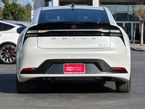 New 2026 Toyota Prius Plug-In Hybrid image 8