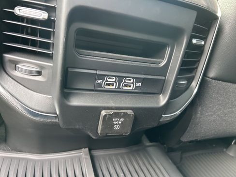 New 2026 RAM 2500 Laramie w/ Night Edition AWD/4WD image 26