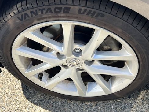 Used 2012 Lexus IS 250 w/ Premium Pkg Value Edition RWD image 10