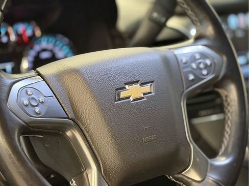 Used 2019 Chevrolet Tahoe LS AWD/4WD image 17