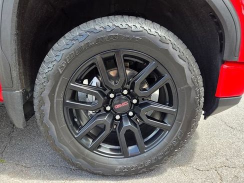 Used 2023 GMC Sierra 1500 Elevation w/ Elevation Premium Package AWD/4WD image 25