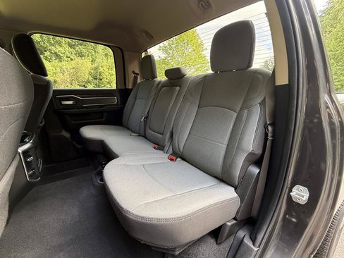 Used 2019 RAM 2500 Big Horn AWD/4WD image 17