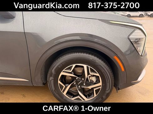 Certified 2024 Kia Sportage LX image 11