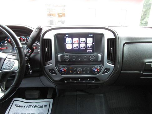 Used 2018 GMC Sierra 1500 SLT w/ SLT Premium Package AWD/4WD image 8