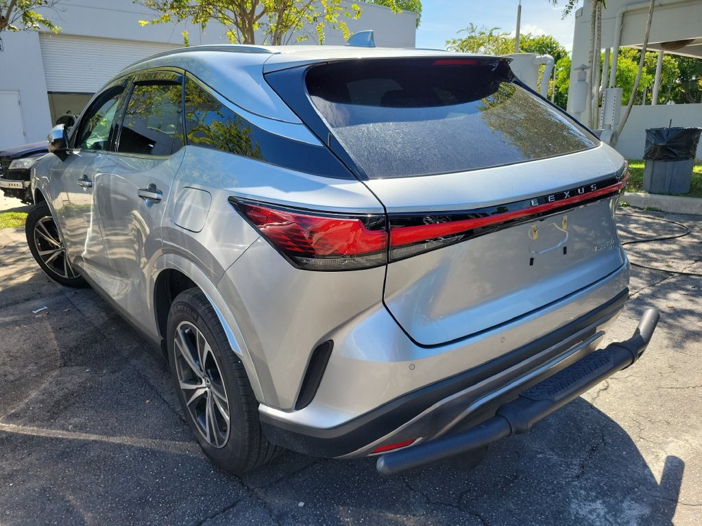 Used 2023 Lexus RX 350 Premium w/ Accessory Package AWD/4WD image 6