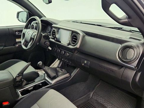 Used 2020 Toyota Tacoma TRD Off-Road w/ Blackout Package image 24