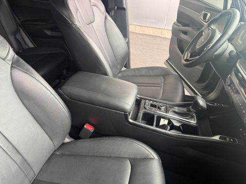 Used 2024 Kia Sorento S w/ Panoramic Sunroof Package AWD/4WD image 24