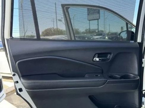 Used 2019 Honda Pilot Touring image 21