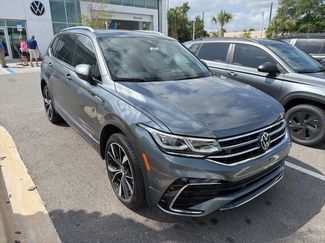 Used 2024 Volkswagen Tiguan SEL R-Line video 1