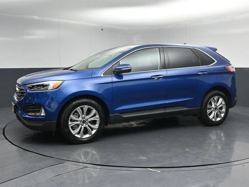 Certified 2024 Ford Edge Titanium w/ Equipment Group 301A AWD/4WD image 4