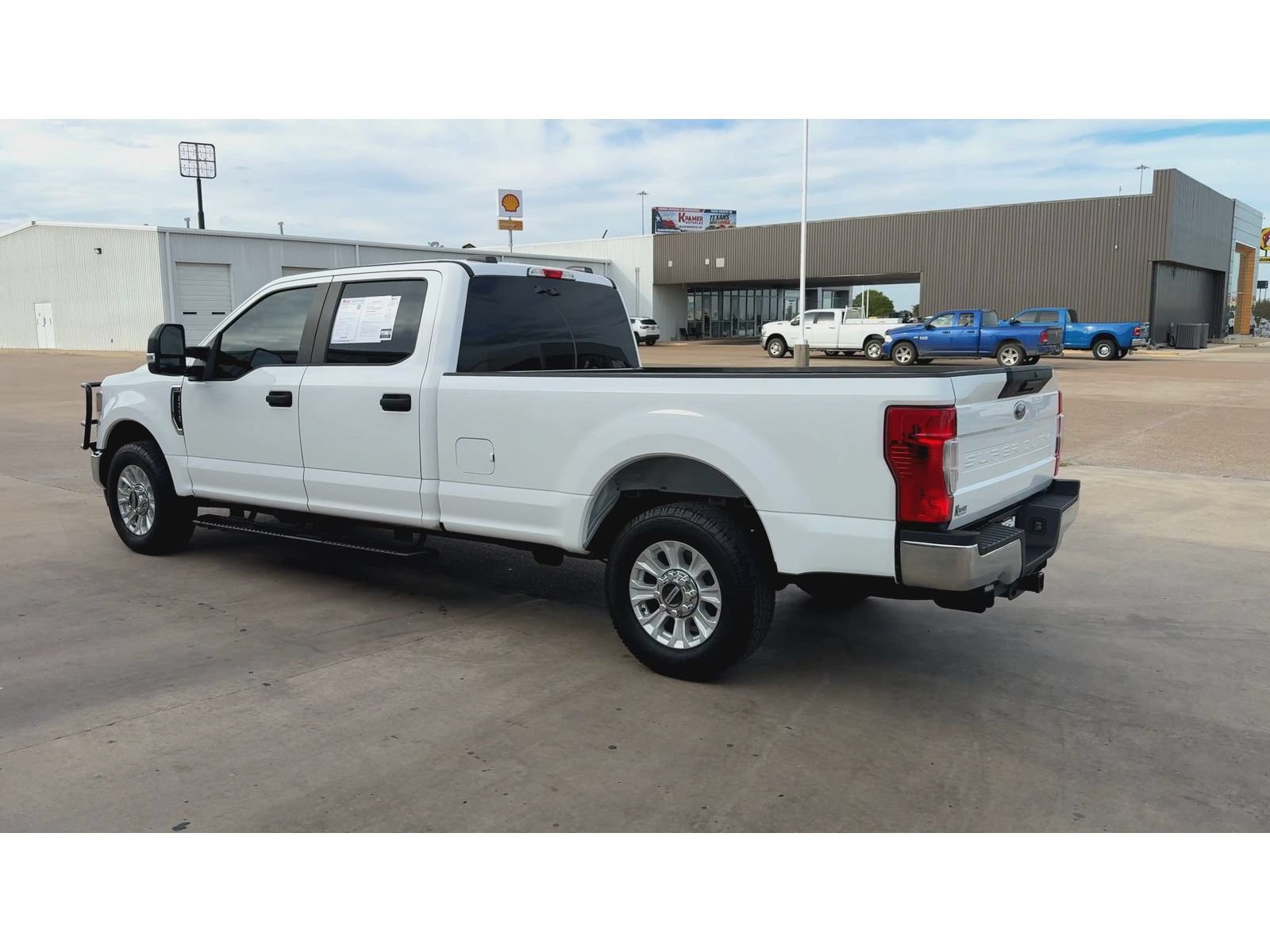 Used 2022 Ford F250 XL w/ STX Appearance Package RWD image 6