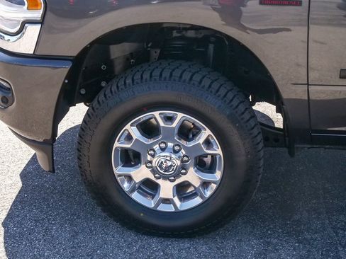 Used 2024 RAM 2500 Laramie image 5