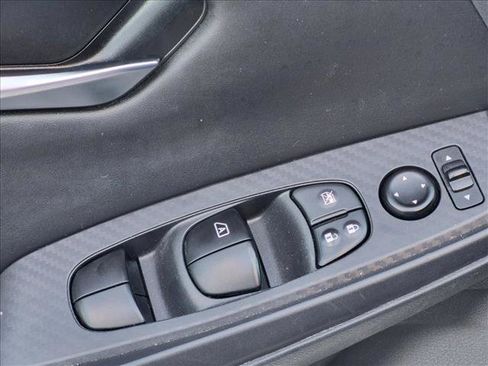 Used 2021 Nissan Sentra S FWD image 14