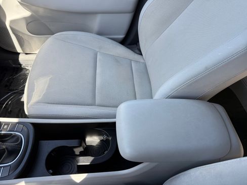 Used 2024 Hyundai Kona SEL AWD/4WD image 14