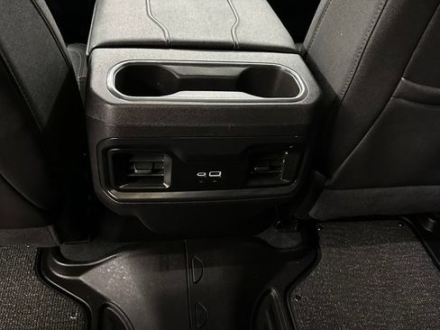 Used 2023 Chevrolet Silverado 1500 RST w/ Redline Edition AWD/4WD image 27