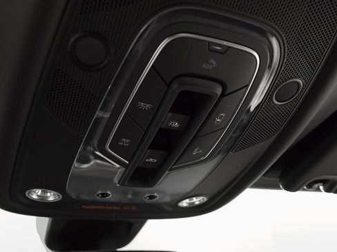 Used 2021 Bentley Bentayga Speed image 23