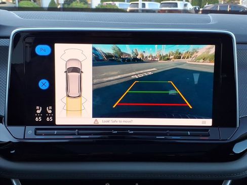 Certified 2024 Volkswagen Atlas Peak Edition SEL image 19