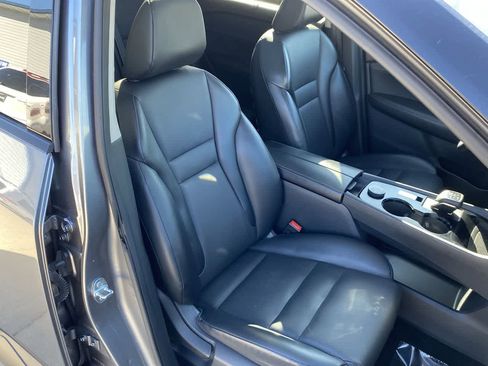 Used 2021 Nissan Rogue SV w/ Premium Package image 20