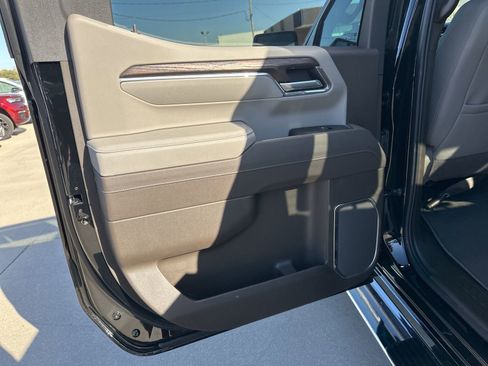 New 2026 GMC Sierra 1500 SLT w/ SLT Premium Plus Package image 18