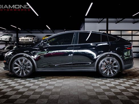 Used 2022 Tesla Model X Plaid AWD/4WD image 11