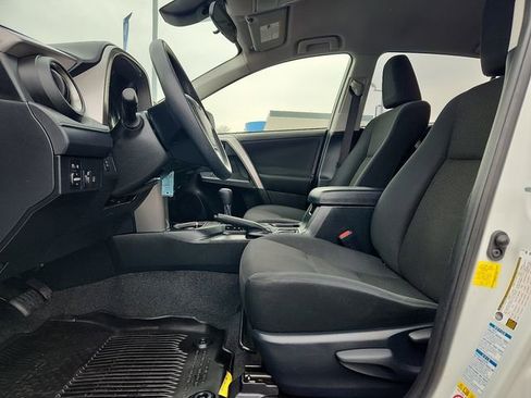 Used 2018 Toyota RAV4 LE w/ All Weather Liner Package image 13