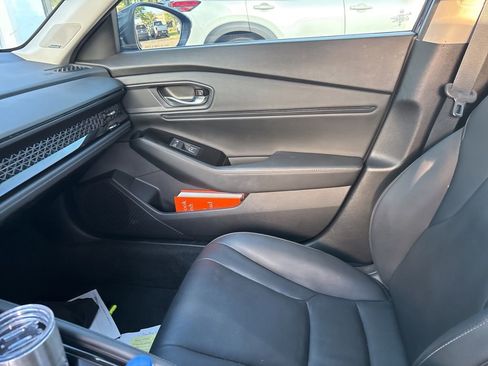 Used 2024 Honda Accord Touring image 5