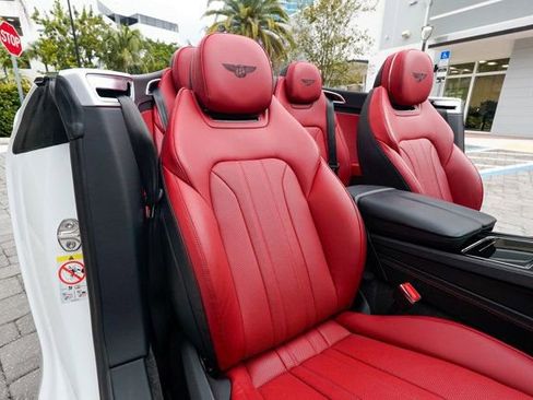 Used 2024 Bentley Continental GT V8 image 87