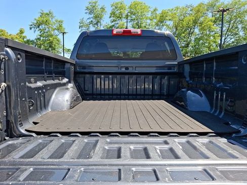 Used 2017 Chevrolet Colorado LT AWD/4WD image 27