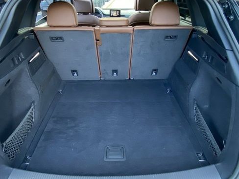 Used 2018 Audi Q5 2.0T Premium w/ Convenience Package image 24