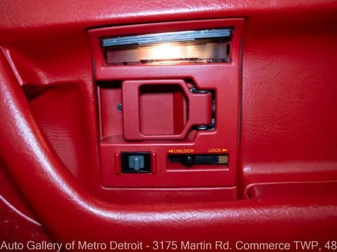Used 1990 Chevrolet Corvette ZR-1 RWD image 38