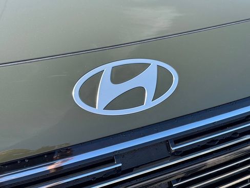 Used 2026 Hyundai Palisade SEL Premium FWD image 8